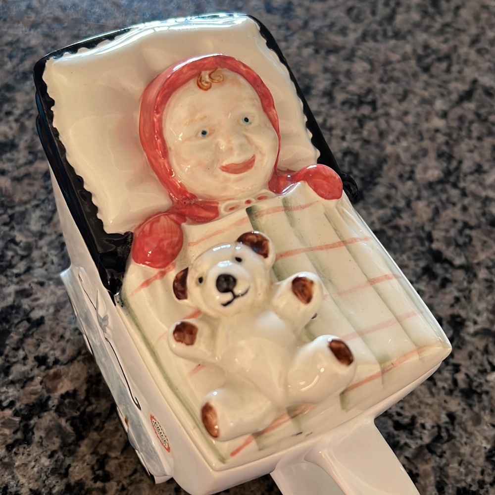 Vintage Novelty Teapot Baby in Pram P&K Kitsch Price Kensington Bath Teapot